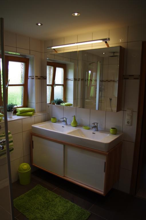 Ferienwohnung Haus Alpenrebe Schönau am Königssee Habitación foto